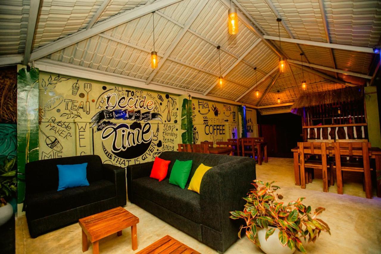 Supreme Dambulla Hotell Exteriör bild
