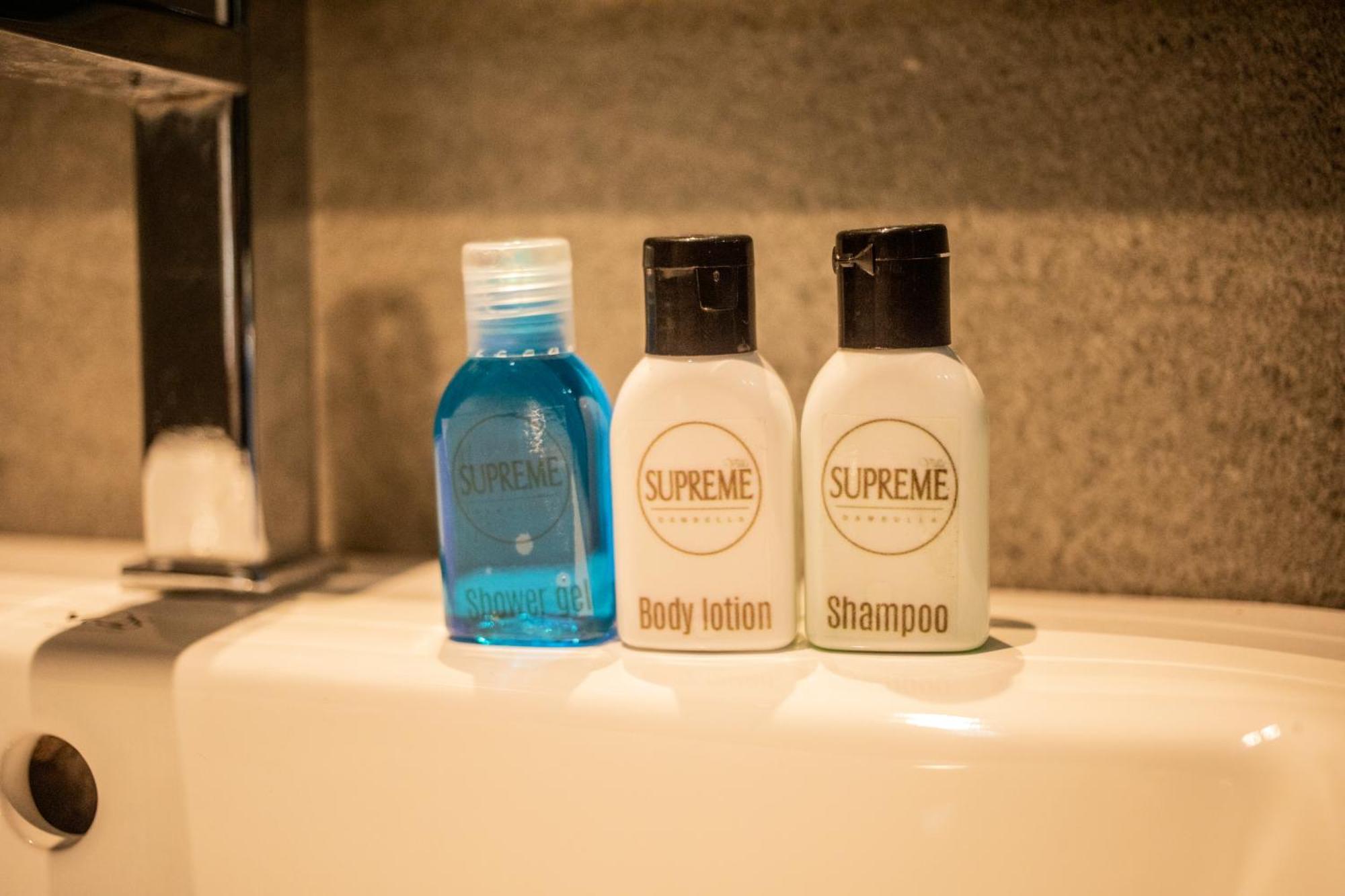 Supreme Dambulla Hotell Exteriör bild
