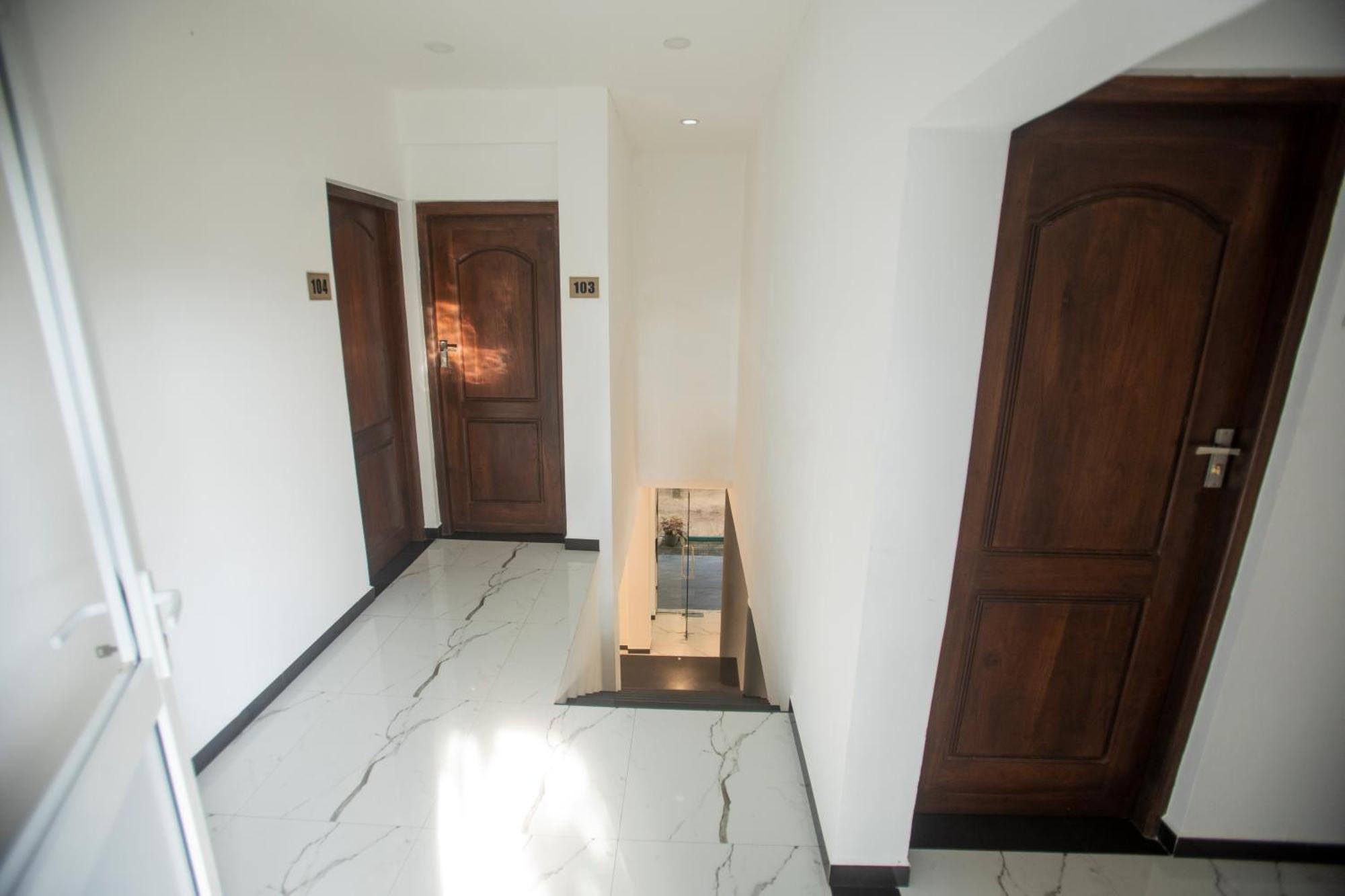 Supreme Dambulla Hotell Exteriör bild